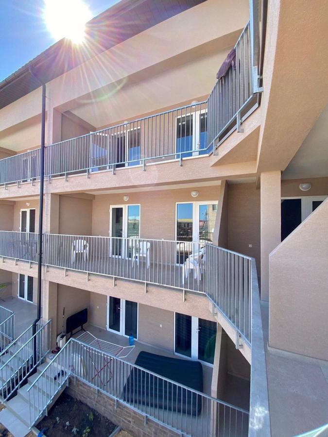 Family Hotel Грибовка Екстериор снимка