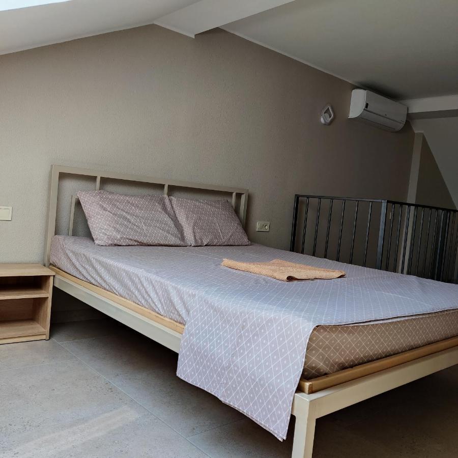 Family Hotel Грибовка Екстериор снимка